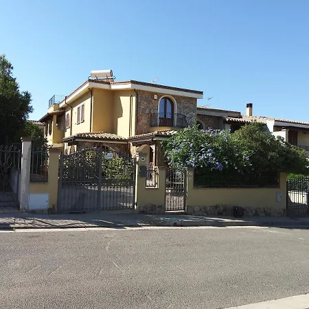 Brezza Di Mare Bed and Breakfast Villasimius