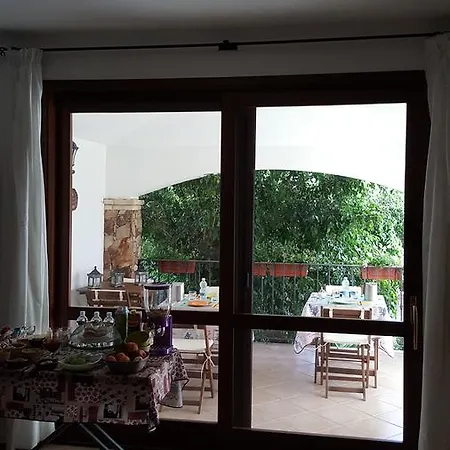 Brezza Di Mare Alojamento de Acomodação e Pequeno-almoço 3*