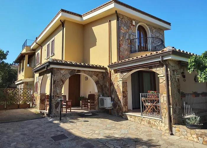 Brezza Di Mare Вилласимиус