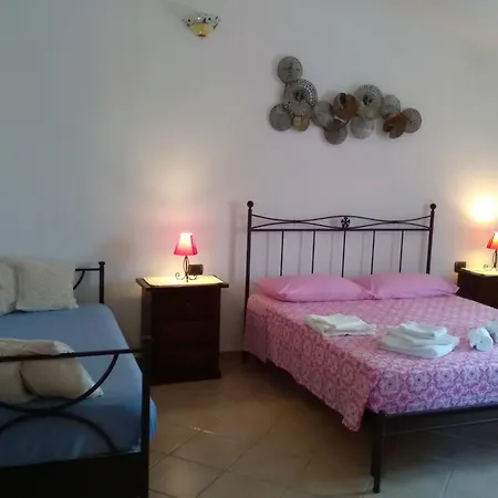 Brezza Di Mare 3* فيلاّسيمِيوس