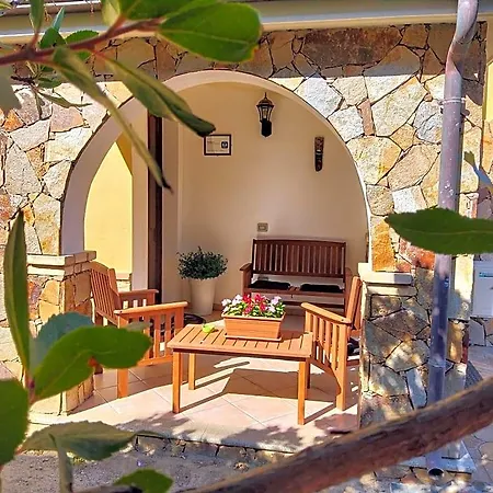 Brezza Di Mare Bed and Breakfast