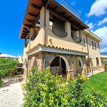 Brezza Di Mare 3*